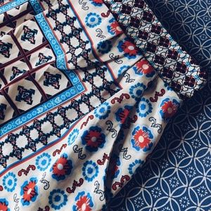 Francesca's Bold Print Mini Skirt